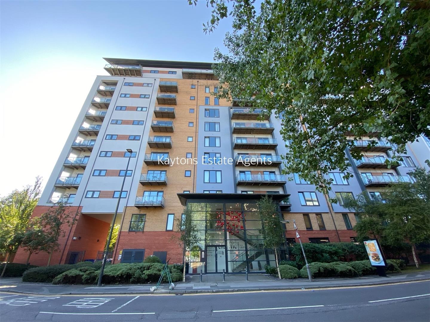 Taylorson Street South